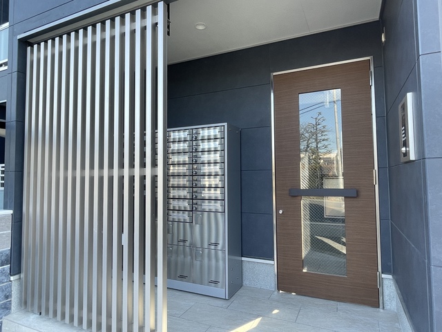 22/22 エントランス