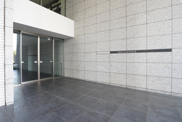 2/5 エントランス