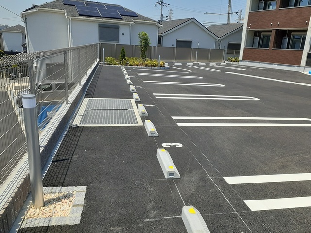 14/20 駐車場