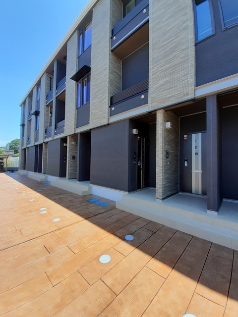 14/20 エントランス