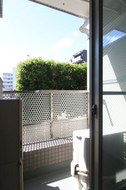 15/22 バルコニー