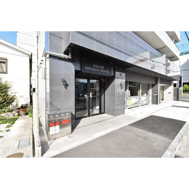 20/28 エントランス