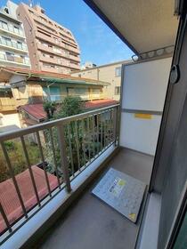 13/22 バルコニー