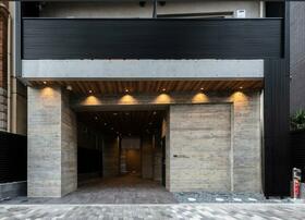 2/2 エントランス