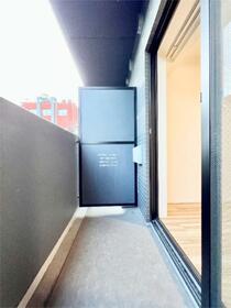 13/16 バルコニー