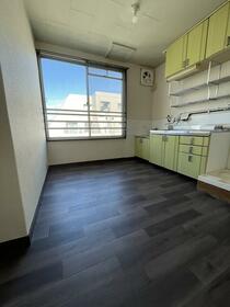 4/13 リビング/ダイニング