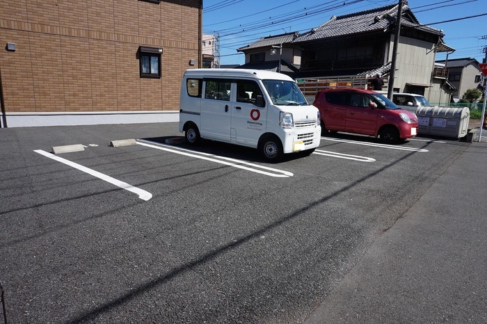 2/6 駐車場