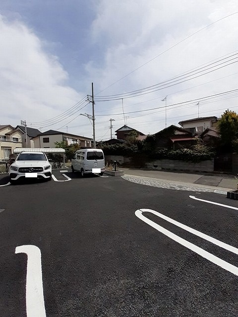 14/20 駐車場