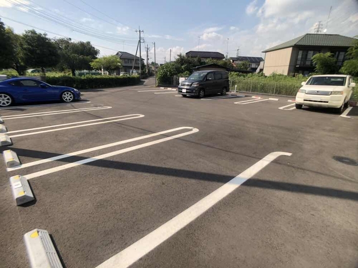 20/24 駐車場