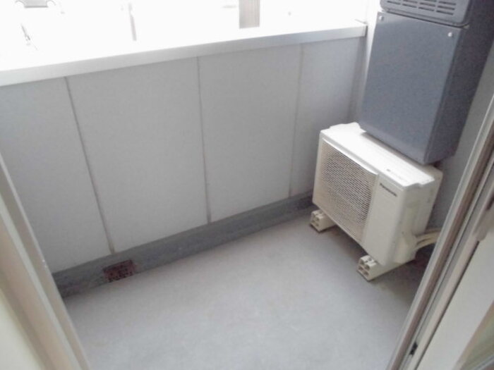 17/28 バルコニー