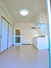 3/23 リビング/ダイニング