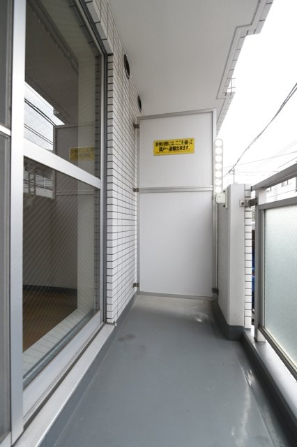 13/20 バルコニー