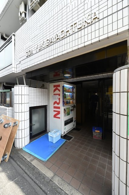 17/20 エントランス