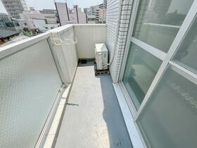 13/16 バルコニー