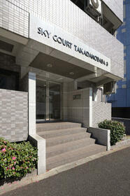 16/16 エントランス