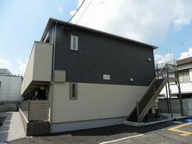 16/16 エントランス