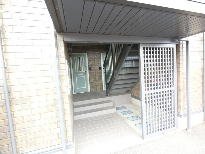 20/22 エントランス