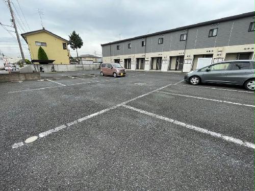 14/16 駐車場