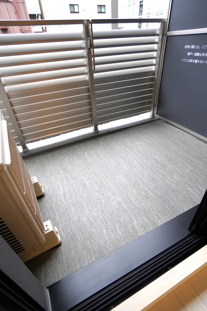 23/30 バルコニー