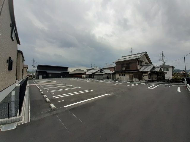 14/20 駐車場