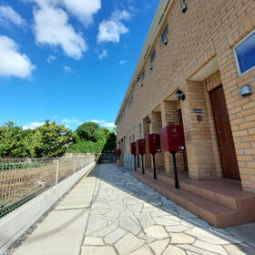 15/15 エントランス