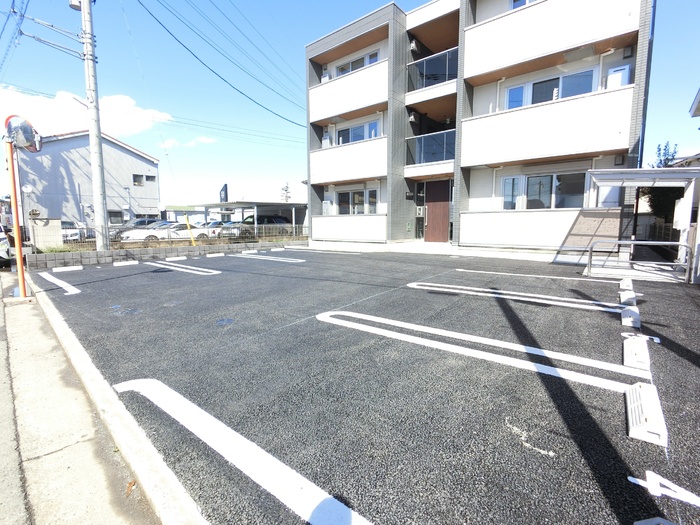 20/30 駐車場