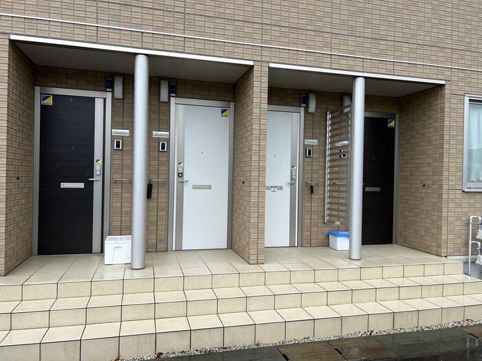 13/20 エントランス