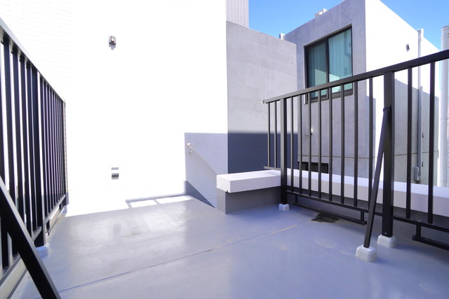 14/20 バルコニー