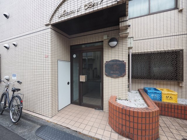 4/5 エントランス