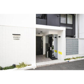 2/2 エントランス