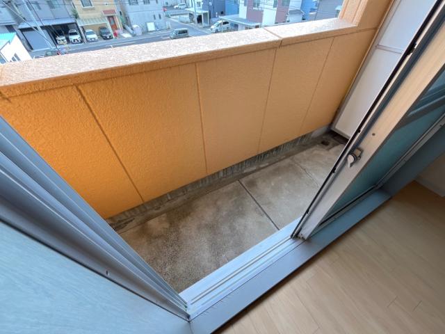 19/24 バルコニー