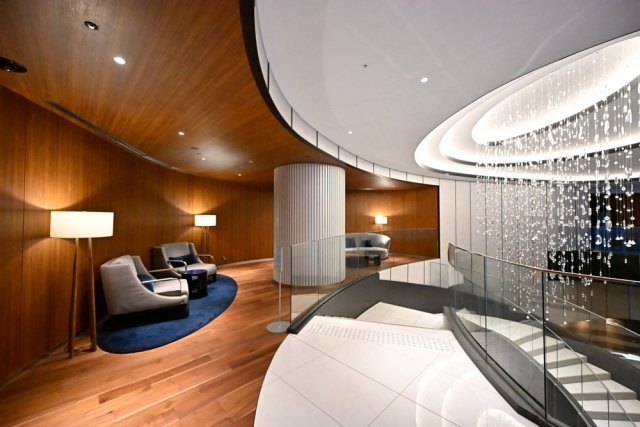 3/4 エントランス