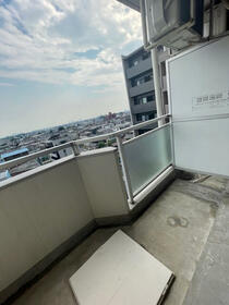 13/16 バルコニー