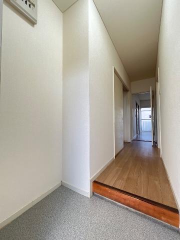 14/27 玄関