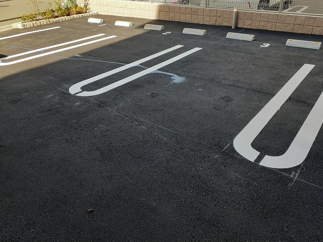 14/20 駐車場