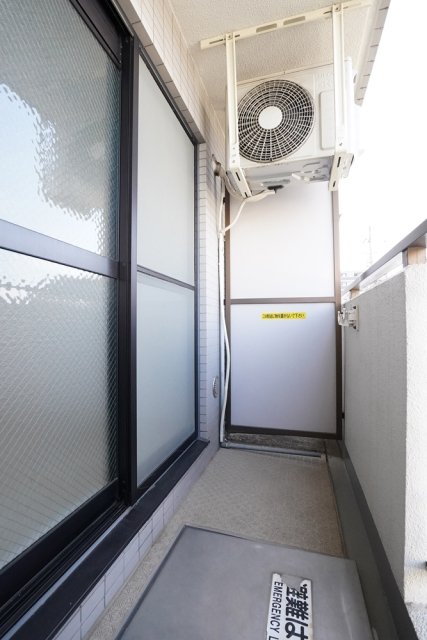 13/21 バルコニー