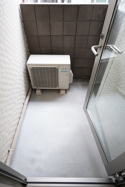 19/26 バルコニー