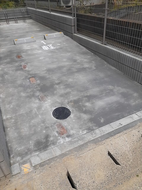 2/8 駐車場