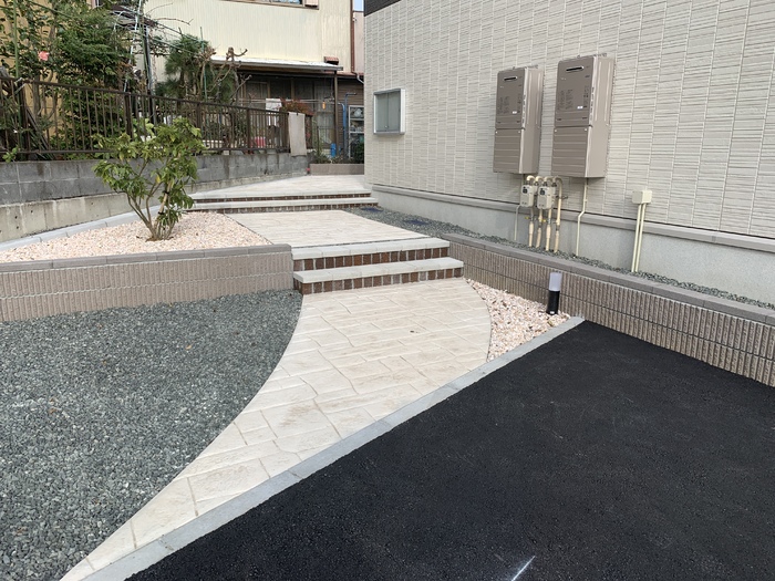 2/4 エントランス