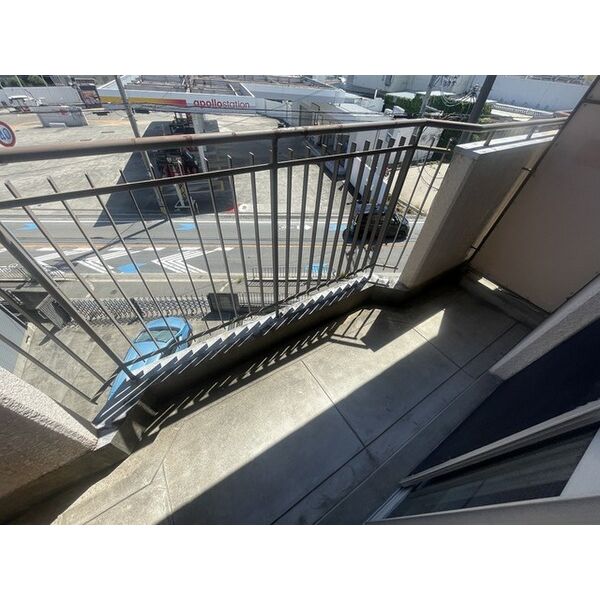 15/27 バルコニー