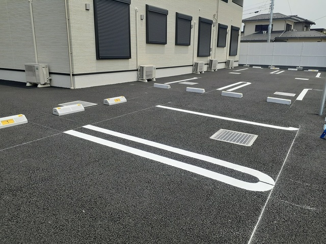 14/23 駐車場