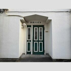 16/16 エントランス