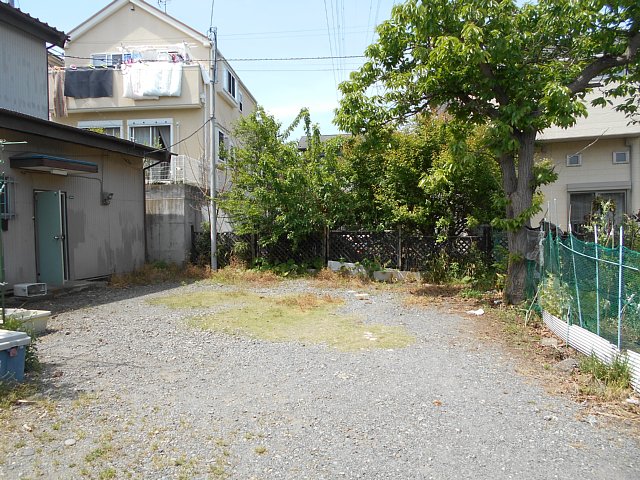20/28 駐車場