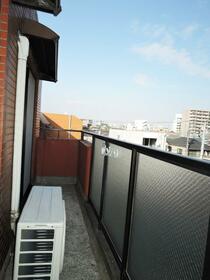 13/16 バルコニー