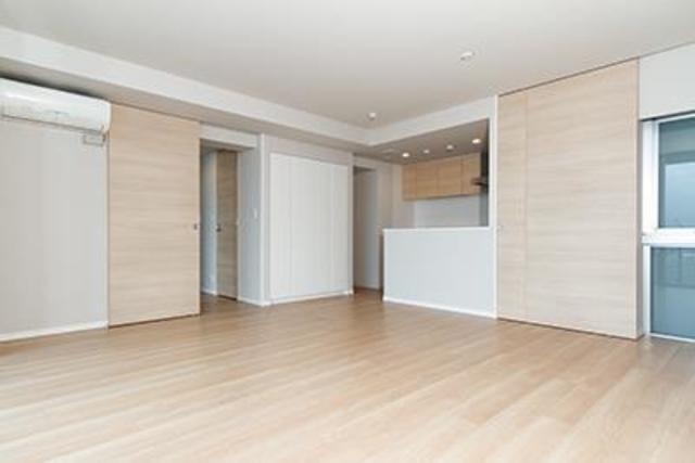 18/30 リビング/ダイニング