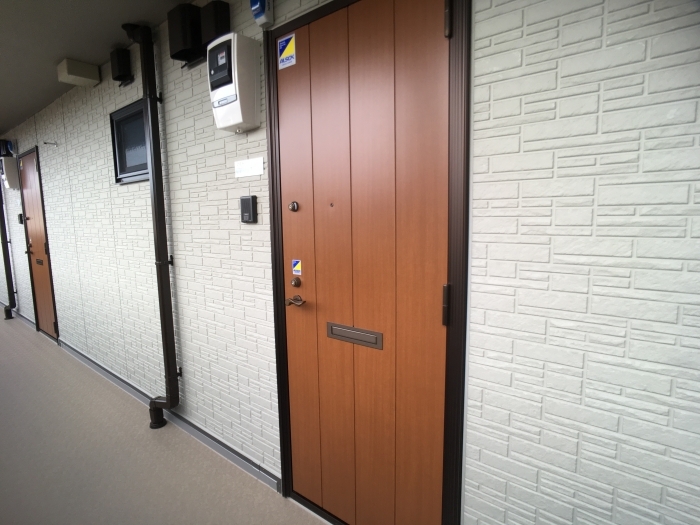 2/4 エントランス