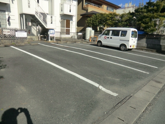 15/22 駐車場