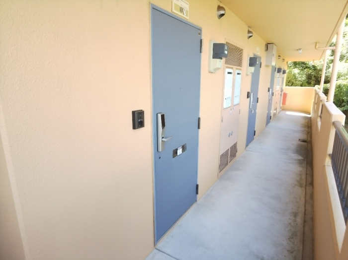 18/29 エントランス