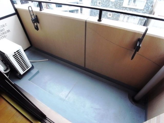 16/21 バルコニー