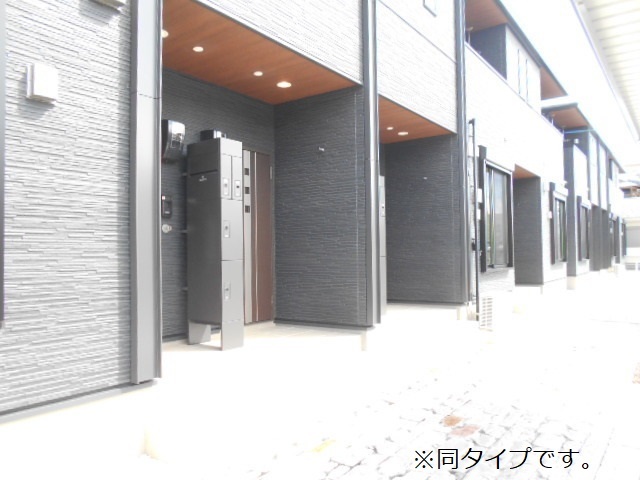 13/20 エントランス